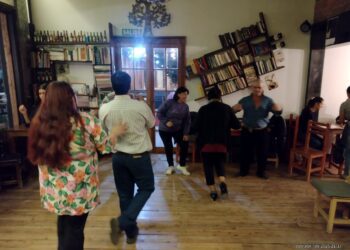 Miércoles de Tango – La Encrucijada